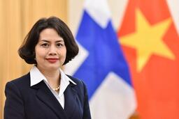 <a href="/tin-tuc" title="Tin tức" rel="dofollow">Tin tức</a>