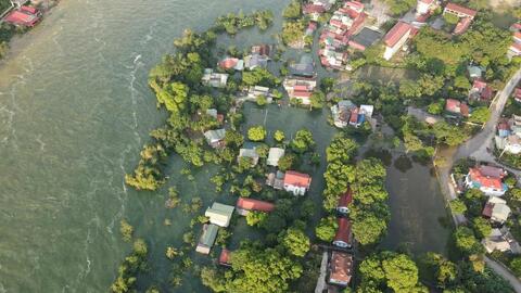 Lào Cai dọn “chướng ngại” lòng sông, chủ động ứng phó mùa lũ
