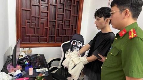 Triệt phá đường dây làm giả giấy tờ, tài liệu trên không gian mạng