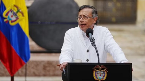 Tổng thống Colombia tố Israel can thiệp bầu cử sau kết quả sít sao