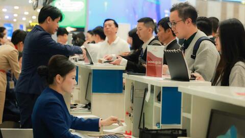 Giá vé máy bay hạ nhiệt tạo động lực cho thị trường du lịch hè