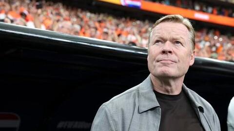 Huấn luyện viên Ronald Koeman từ chức sau khi tuyển Hà Lan bị loại
