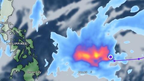 Áp thấp dự báo tăng cấp, có thể đổi hướng gần Philippines