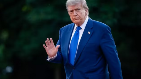 Khảo sát tiết lộ tình hình tài chính của người Mỹ dưới thời Tổng thống Trump