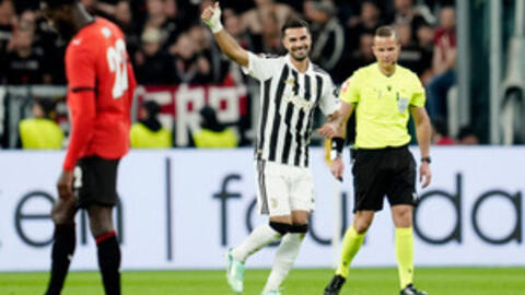 Juventus hụt 3 điểm, Benfica chiếm ngôi đầu Europa League