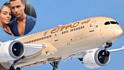 'Chốt đơn' sang Ả Rập, Ronaldo có thể mua những gì với mức lương không tưởng hơn 5.000 tỷ/năm?