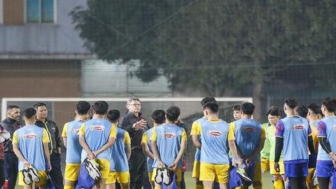 HLV Troussier chốt danh sách ĐT U23 Việt Nam dự 'siêu giải đấu' tại Qatar, chuẩn bị cho SEA Games 32
