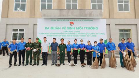 Gần 500 thanh niên quận Hoàng Mai ra quân tổng vệ sinh môi trường