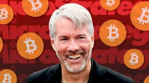 Cuộc sống của CEO lấy 4 tỷ USD tiền công ty mua Bitcoin từ 4 năm trước giờ ra sao?