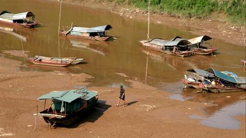 Nghiên cứu nâng mực nước sông Hồng: Xây đập dâng phải đi kèm kiểm soát khai thác cát