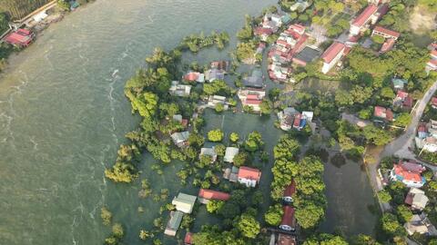 Lào Cai dọn “chướng ngại” lòng sông, chủ động ứng phó mùa lũ