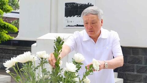 Nguyên lãnh đạo Đảng, Nhà nước dâng hương tại Di tích Ngã ba Đồng Lộc