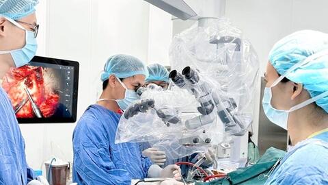 Đêm đầu vận hành, Bệnh viện Hữu nghị Việt Đức cứu ca đa chấn thương nguy kịch