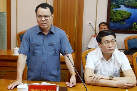 <a href="/phap-luat" title="Pháp luật" rel="dofollow">Pháp luật</a>
