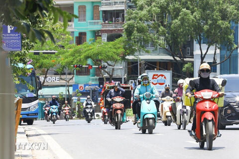 <a href="/trai-dat-xanh" title="Trái đất xanh" rel="dofollow">Trái đất xanh</a>