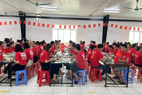 <a href="/thuong-hieu-xanh" title="Thương hiệu xanh" rel="dofollow">Thương hiệu xanh</a>