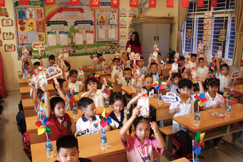 <a href="/song-xanh/giao-duc" title="Giáo dục" rel="dofollow">Giáo dục</a>