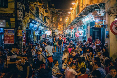 <a href="/du-lich" title="Du lịch" rel="dofollow">Du lịch</a>
