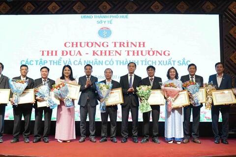 <a href="/thuong-hieu-xanh/van-de-hom-nay/moi-truong" title="Y tế" rel="dofollow">Y tế</a>