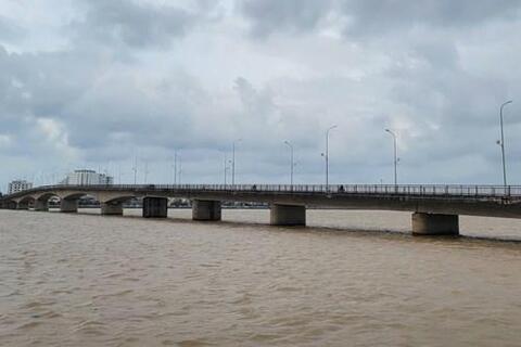 <a href="/thuong-hieu-xanh/tin-tuc/tin-trong-nuoc" title="Tin trong nước" rel="dofollow">Tin trong nước</a>