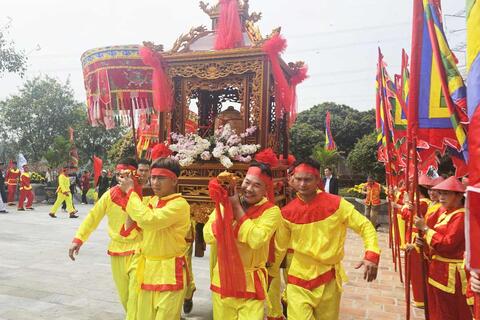 <a href="/van-hoa" title="Văn hóa" rel="dofollow">Văn hóa</a>