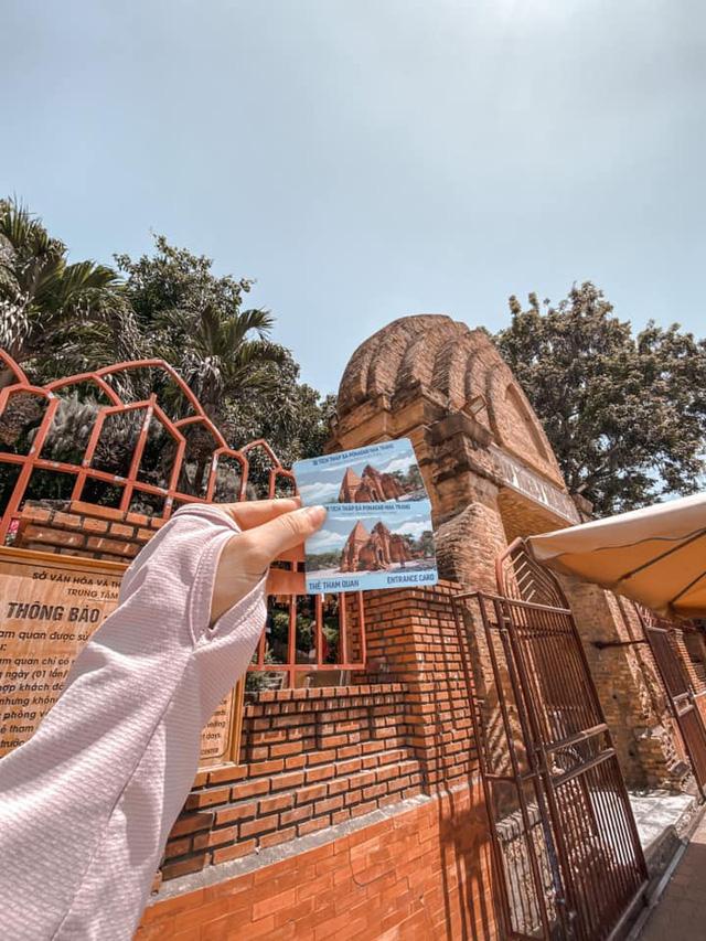 Thử trọn gói dịch vụ 5 sao ở Nha Trang: Đi bộ dưới biển, bay dù lượn, tắm bùn. Chỉ hết 8 triệu? - Ảnh 21. Thử trọn gói dịch vụ 5 sao ở Nha Trang: Đi bộ dưới biển, bay dù lượn, tắm bùn. Chỉ hết 8 triệu? - Ảnh 21.