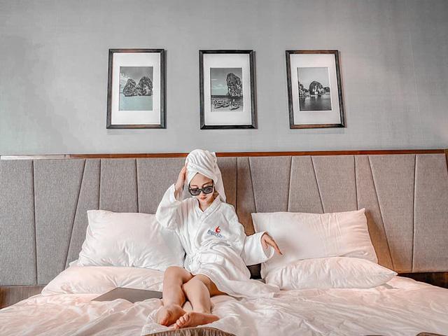 Thử trọn gói dịch vụ 5 sao ở Nha Trang: Đi bộ dưới biển, bay dù lượn, tắm bùn. Chỉ hết 8 triệu? - Ảnh 5. Thử trọn gói dịch vụ 5 sao ở Nha Trang: Đi bộ dưới biển, bay dù lượn, tắm bùn. Chỉ hết 8 triệu? - Ảnh 5.