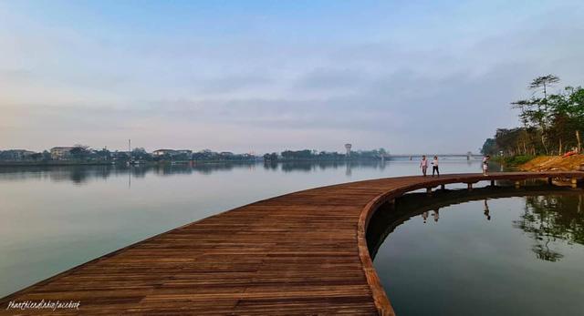 Du lịch Huế và những nỗ lực nhằm thoát khỏi định kiến ù lì mong ‘hữu xạ tự nhiên hương’ và chỉ biết ‘sử dụng vốn tự có’ - Ảnh 11. Du lịch Huế và những nỗ lực nhằm thoát khỏi định kiến ù lì mong ‘hữu xạ tự nhiên hương’ và chỉ biết ‘sử dụng vốn tự có’ - Ảnh 11.