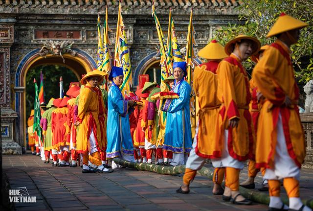 Du lịch Huế và những nỗ lực nhằm thoát khỏi định kiến ù lì mong ‘hữu xạ tự nhiên hương’ và chỉ biết ‘sử dụng vốn tự có’ - Ảnh 12. Du lịch Huế và những nỗ lực nhằm thoát khỏi định kiến ù lì mong ‘hữu xạ tự nhiên hương’ và chỉ biết ‘sử dụng vốn tự có’ - Ảnh 12.