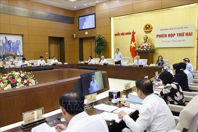 chu-tich-quoc-hoi-tran-thanh-man-chu-tri-phien-hop-thu-hai-4.jpg
