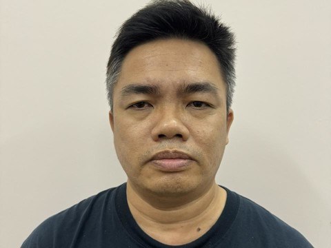 Khởi tố đối tượng bịa chiêu rút thẻ tín dụng lãi khủng lừa hàng tỉ đồng ở TPHCM