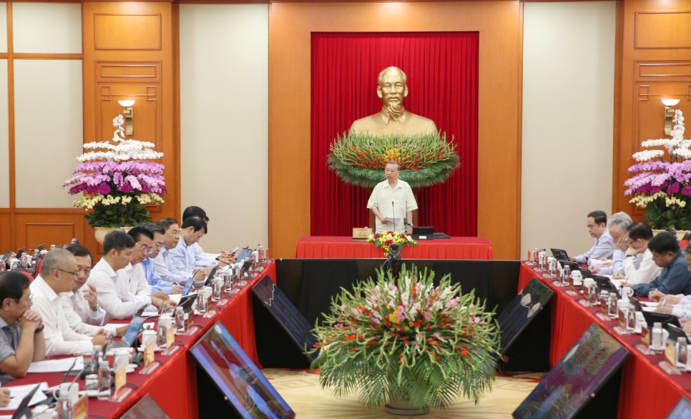 Tổng Bí thư Tô Lâm chủ trì phiên họp của Thường trực Ban Chỉ đạo Trung ương về phát triển khoa học, công nghệ, đổi mới sáng tạo và chuyển đổi số. Ảnh: Nguyễn Hoàng