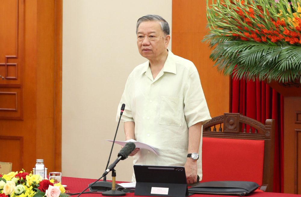 Tổng Bí thư Tô Lâm phát biểu chỉ đạo tại phiên họp. Ảnh: Nguyễn Hoàng