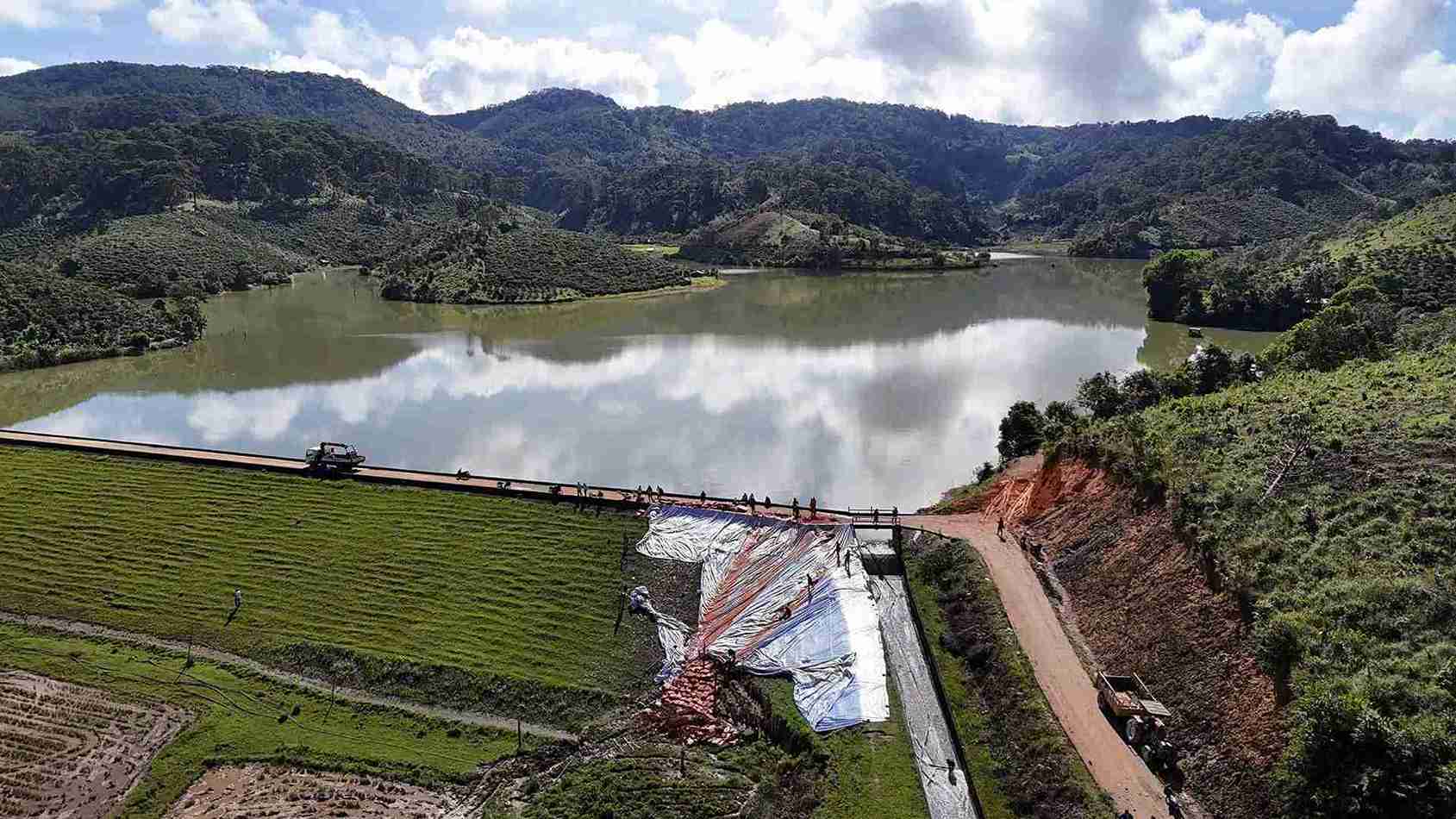 Hồ thủy lợi Cay An (xã Tà Năng)