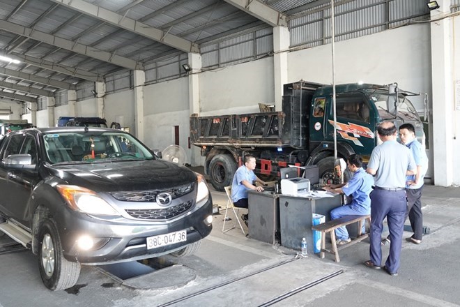 Cảnh giác với chiêu trò lừa đảo đổi mẫu tem đăng kiểm trực tuyến