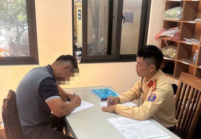 Hơn 830 tài xế bị trừ hết điểm giấy phép lái xe do vi phạm an toàn giao thông