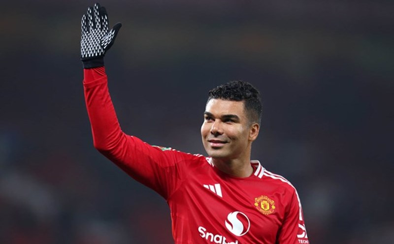 Casemiro sẽ có người thay thế xứng đáng ở tuyến giữa. Ảnh: AFP