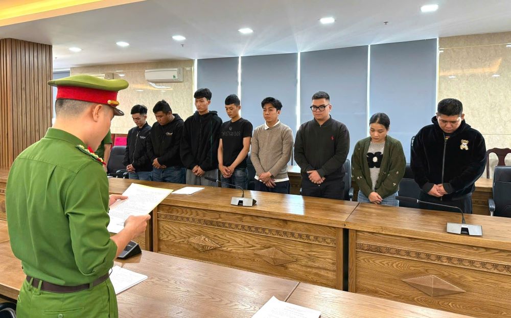 Đà Nẵng phá đường dây rửa tiền 67.000 tỉ liên kết tội phạm Campuchia. Ảnh: CATP