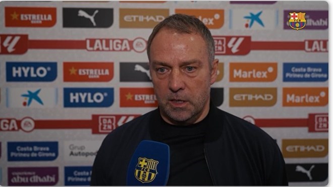 Hansi Flick nổi giận vì Barcelona bị từ chối phạt đền