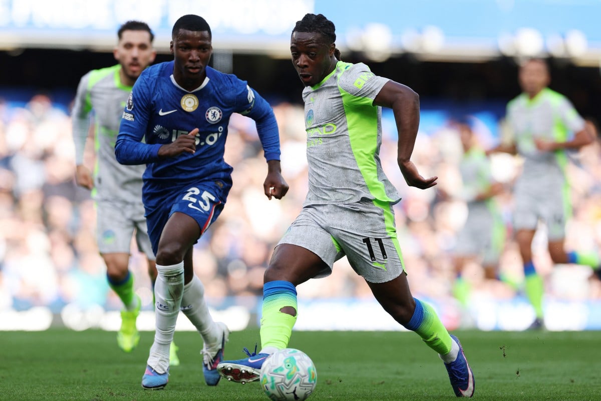 Trận thua Man City càng khiến cuộc khủng hoảng của Chelsea thêm trầm trọng. Ảnh: AFP