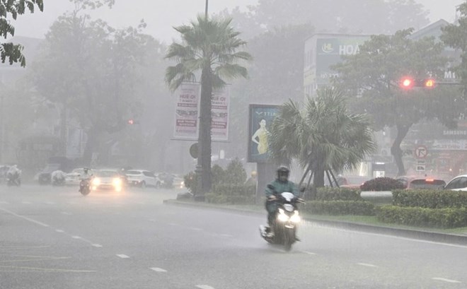 Dự báo khu vực sắp mưa dông, có nơi mưa to đến rất to trên 100mm/24 giờ