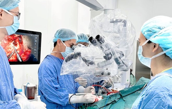 Đêm đầu vận hành, Bệnh viện Hữu nghị Việt Đức cứu ca đa chấn thương nguy kịch