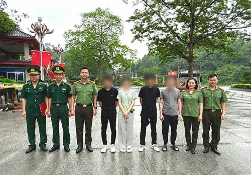 Công an Hà Nội khuyến cáo không tiếp tay cho xuất, nhập cảnh trái phép