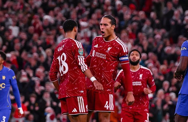 Liverpool loại Chelsea ở vòng 4 Carabao Cup