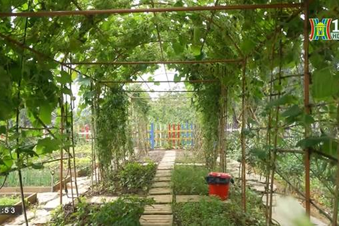 <a href="/thuong-hieu-xanh/giai-phap-doanh-nghiep" title="Giải pháp" rel="dofollow">Giải pháp</a>
