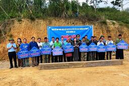 <a href="/phat-trien-ben-vung" title="Phát triển bền vững" rel="dofollow">Phát triển bền vững</a>
