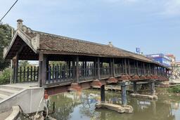 <a href="/van-hoa" title="Văn hóa" rel="dofollow">Văn hóa</a>