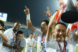 <a href="/the-thao" title="Thể thao" rel="dofollow">Thể thao</a>
