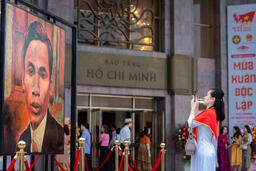 <a href="/van-hoa" title="Văn hóa" rel="dofollow">Văn hóa</a>
