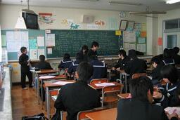 <a href="/tin-tuc" title="Tin tức" rel="dofollow">Tin tức</a>